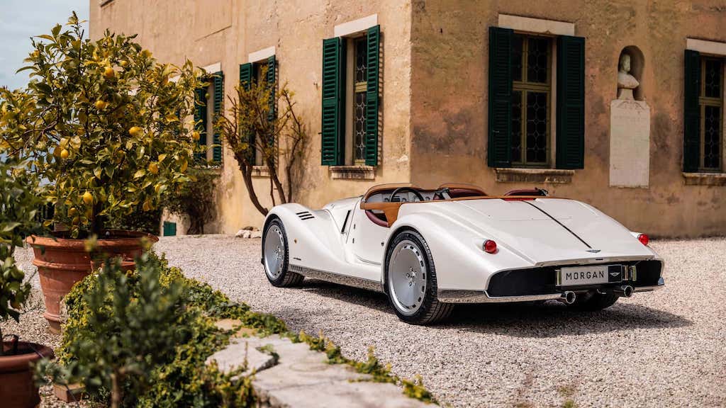 Morgan và Pininfarina hợp tác tạo nên Midsummer - Siêu phẩm với hơn 250 giờ chế tạo