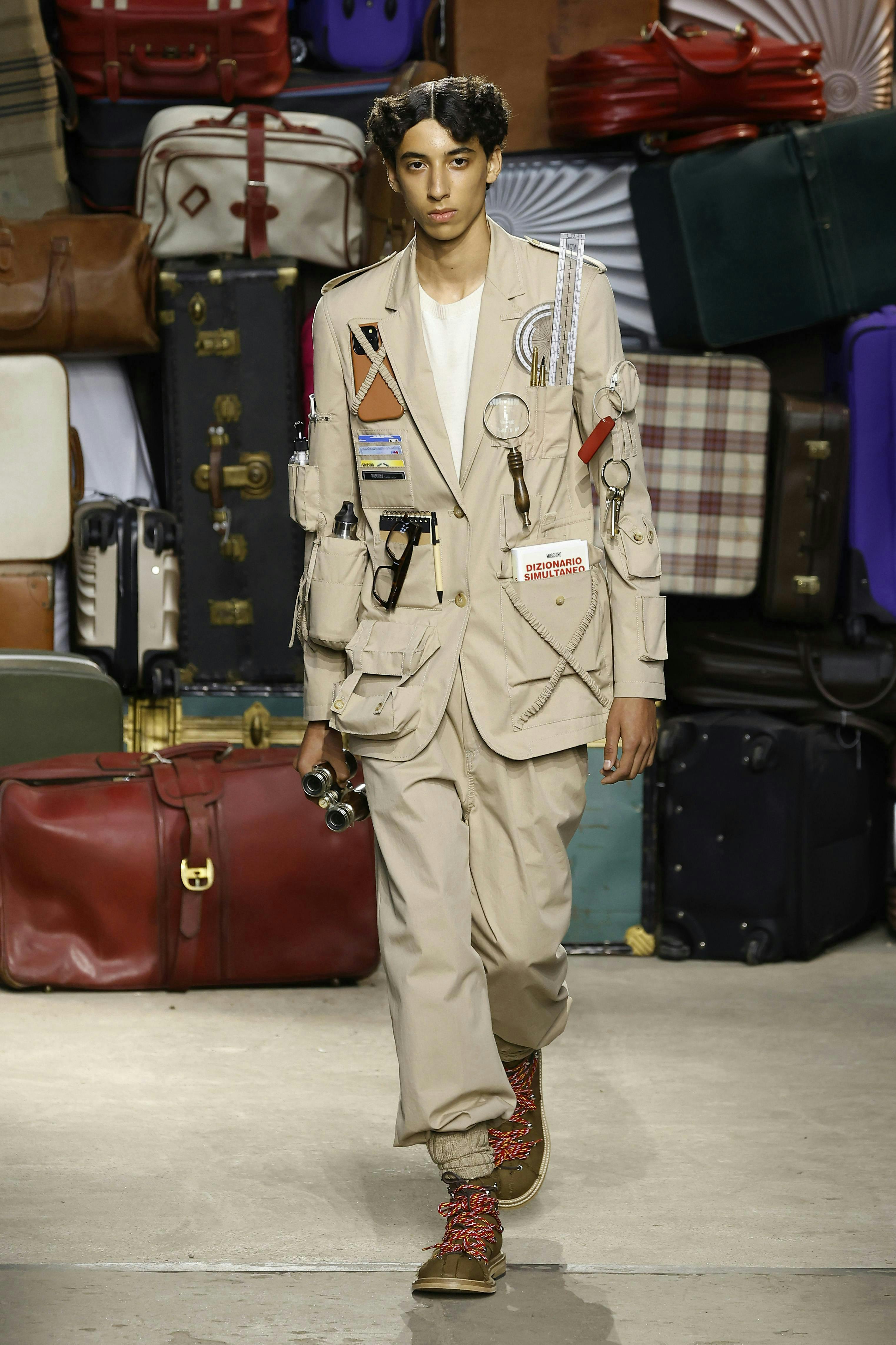BST Moschino