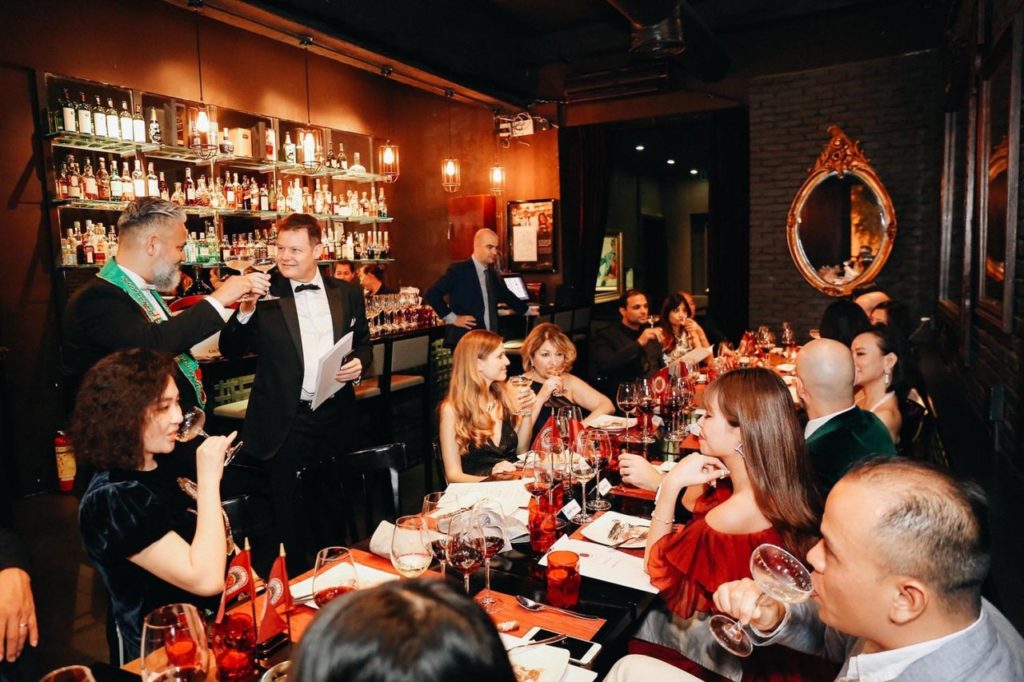 Fine dining tại Sài Gòn - Nơi ôm ấp những tâm hồn yêu ẩm thực