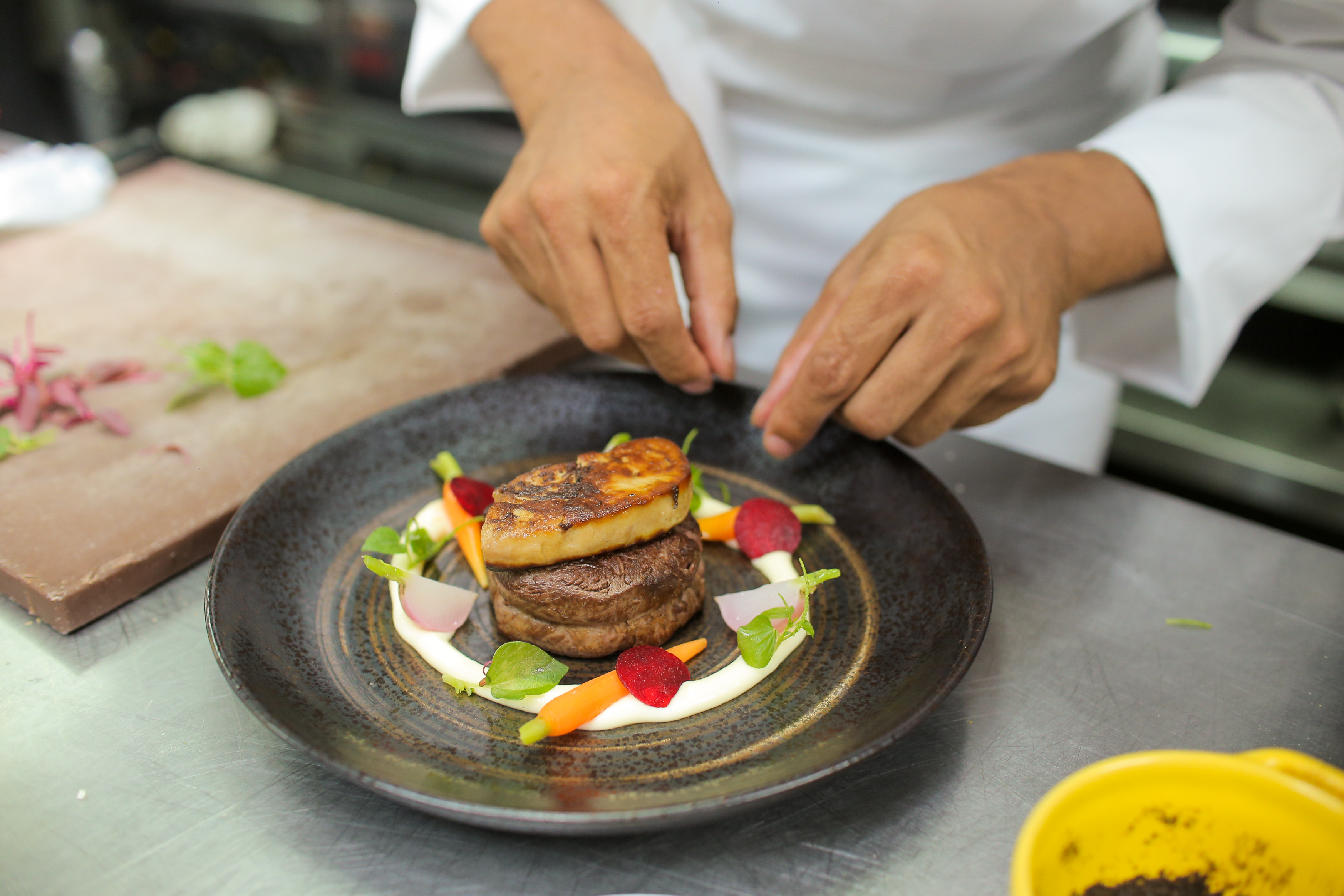 Fine dining tại Sài Gòn - Nơi ôm ấp những tâm hồn yêu ẩm thực