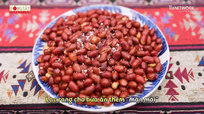 Trường Giang, Ngô Kiến Huy tròn mắt trước bữa ăn của 2 Ngày 1 Đêm