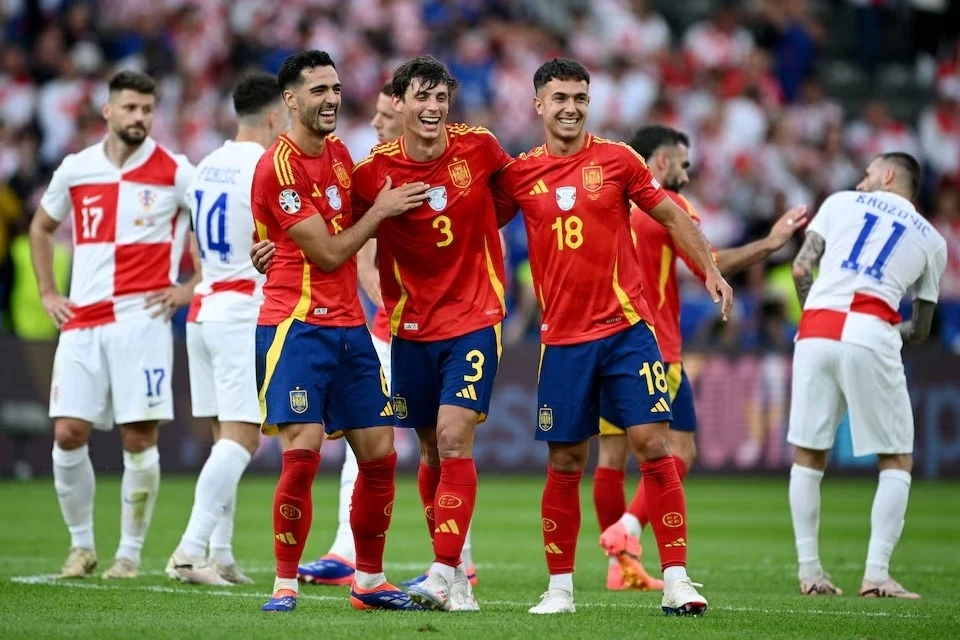 8 trang phục thi đấu đẹp nhất EURO 2024