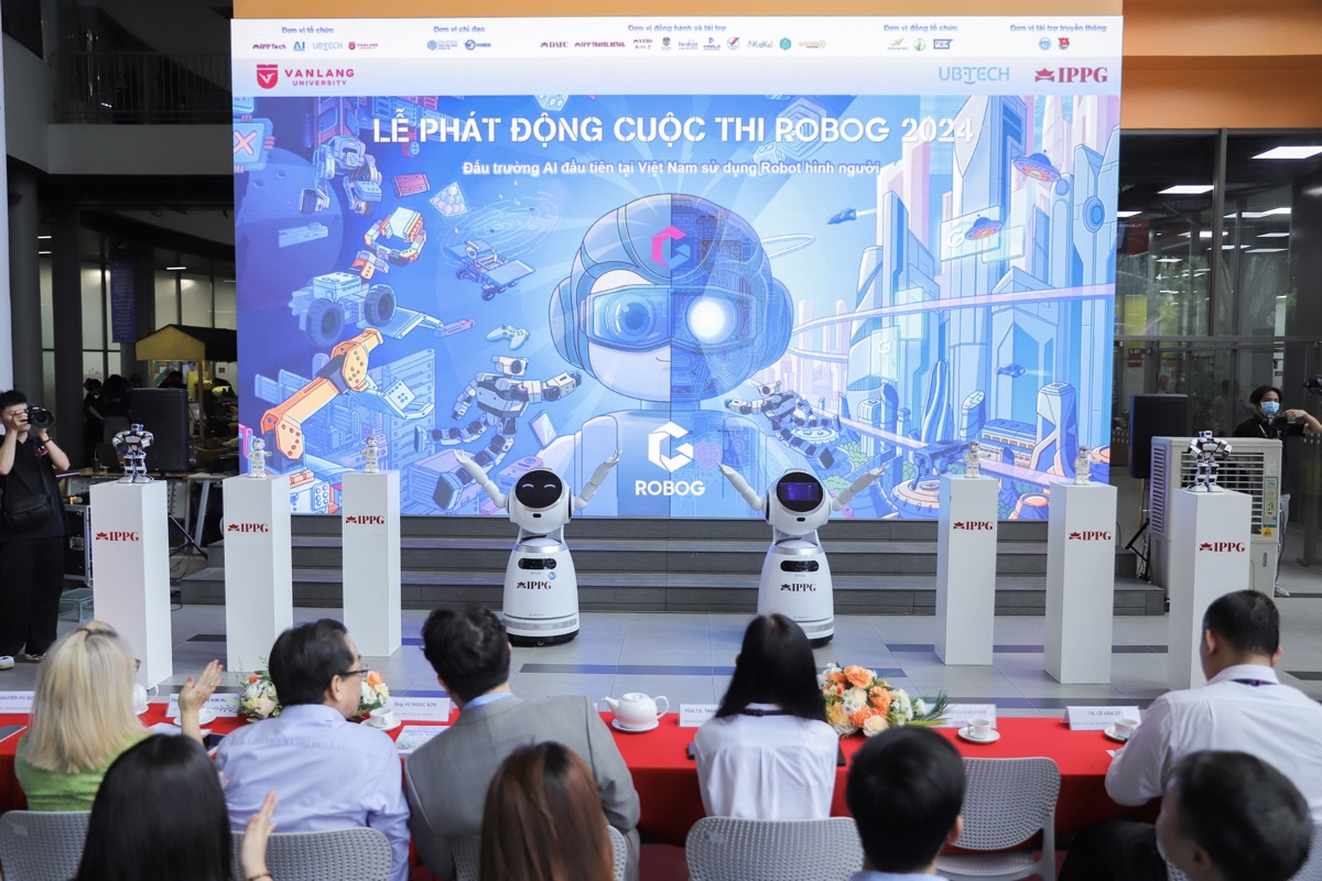 ROBO G 2024 