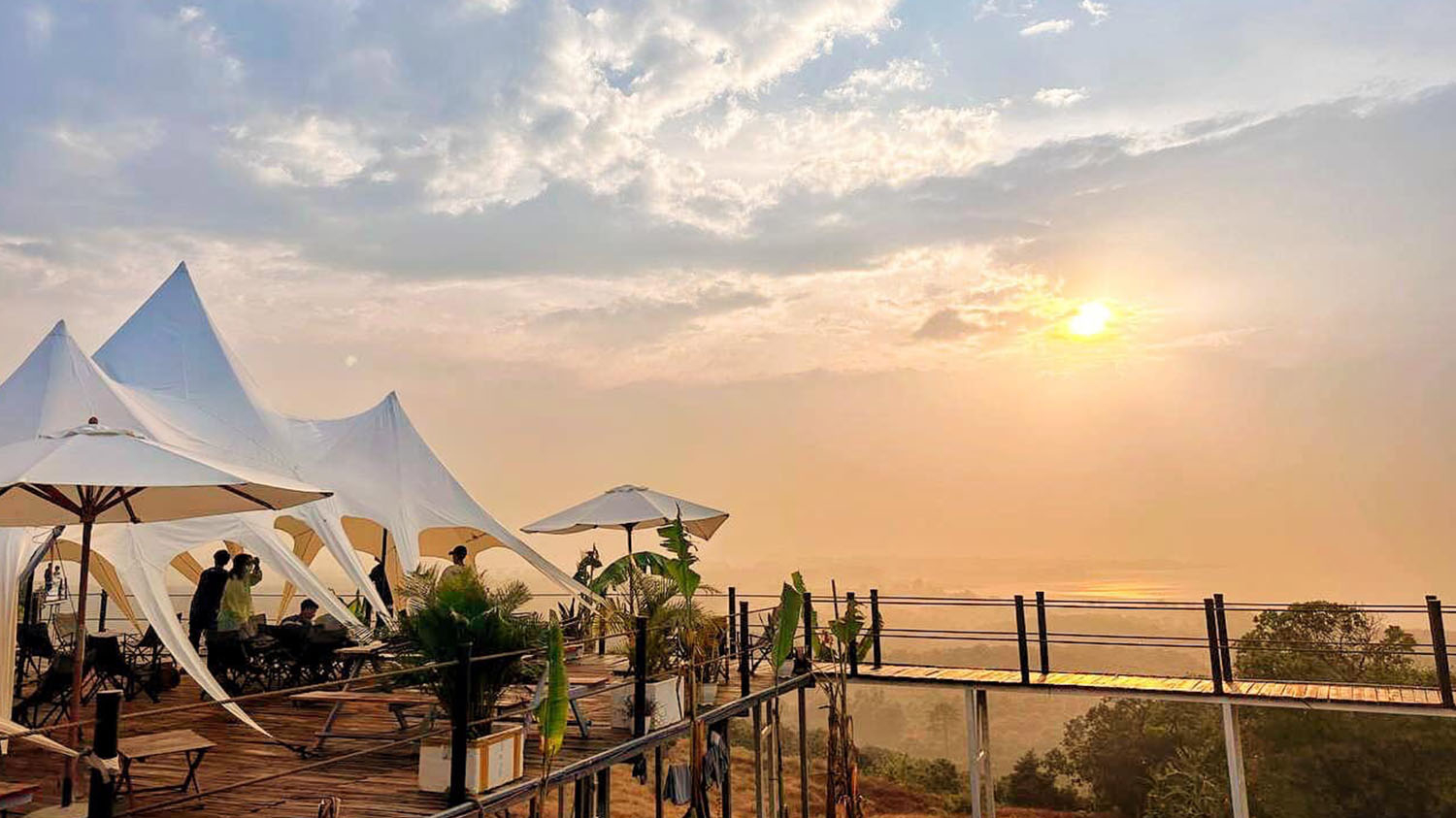 Top 3 địa điểm cắm trại glamping sang chảnh tại Việt Nam