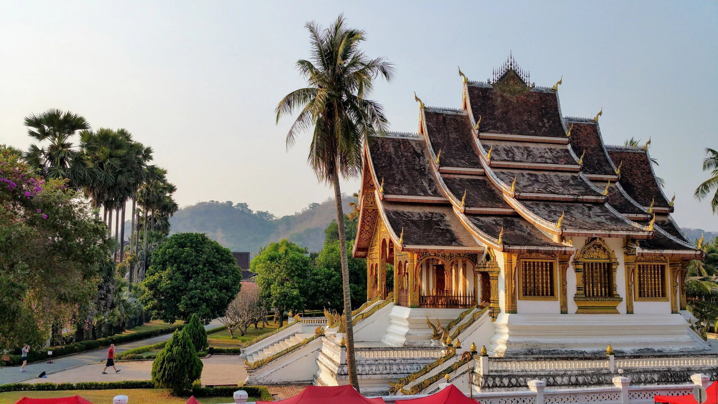 Có nên du lịch Lào