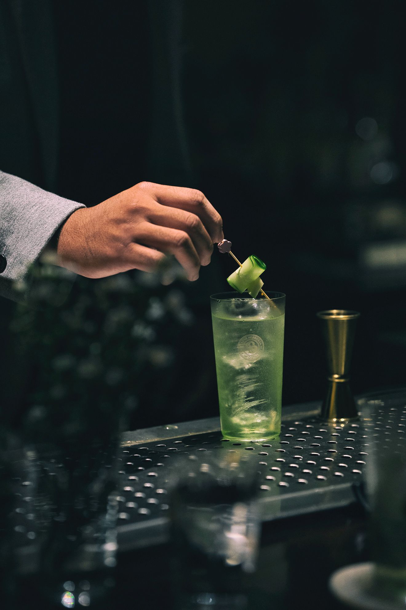 5 speakeasy bar phù hợp để “thả trôi” cảm xúc tại TPHCM