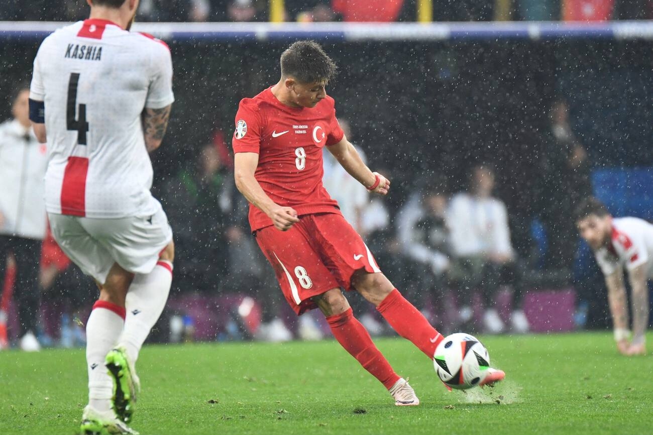 Vì sao EURO 2024 nhiều 'siêu phẩm' đến vậy?