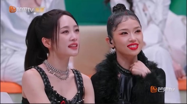 Sân khấu của LUNAS tại Đạp Gió 2024