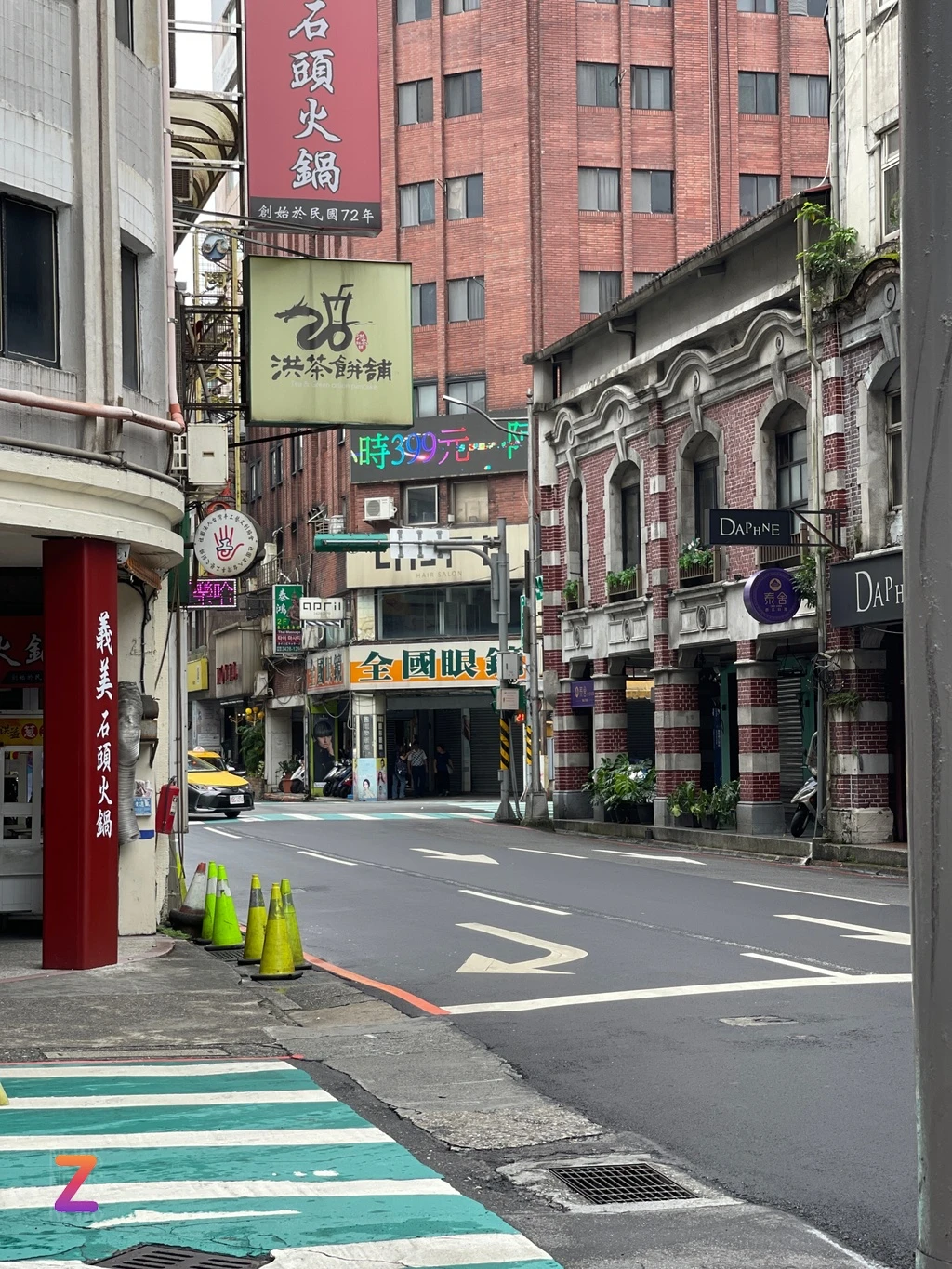 Du lịch Cơ Long