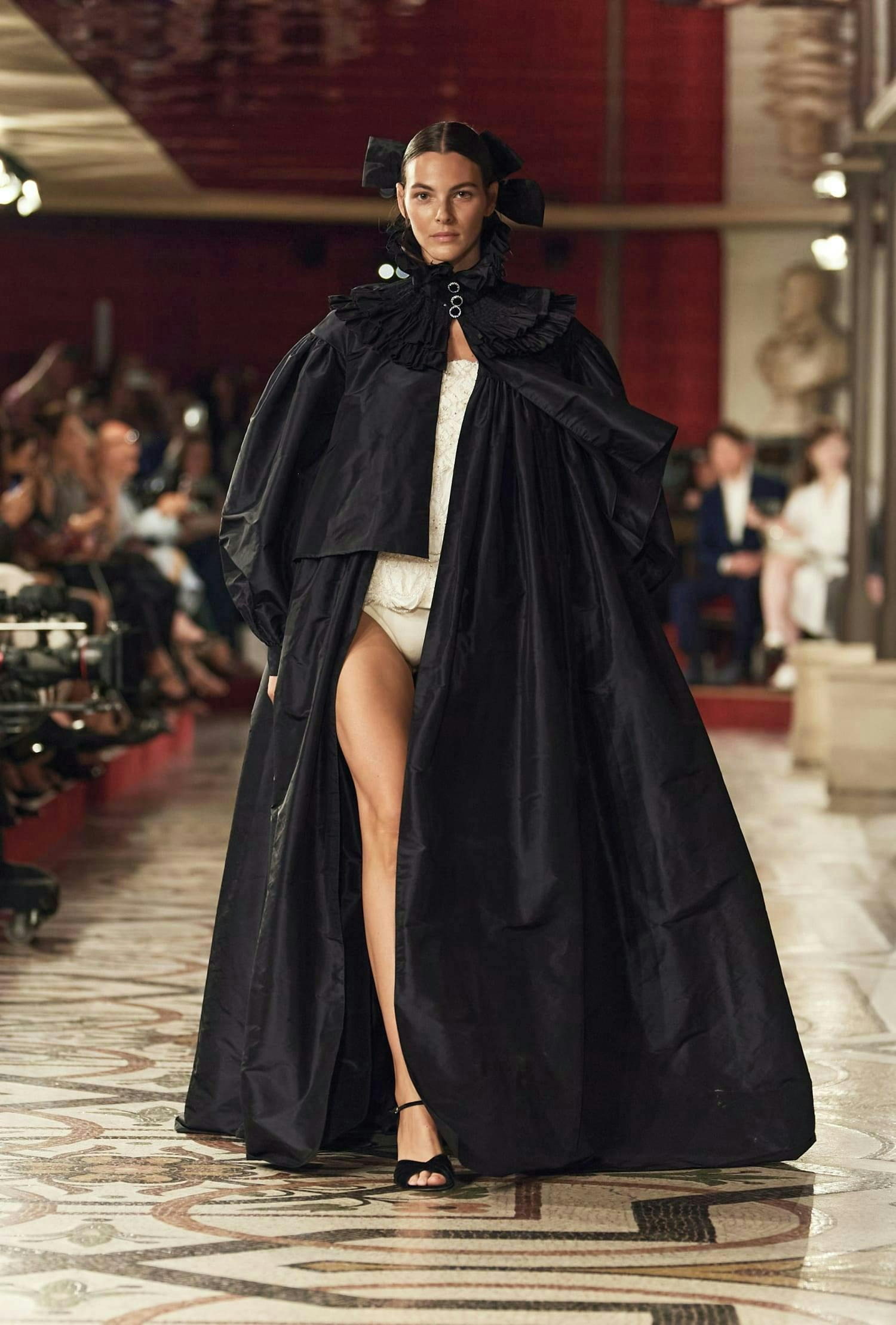 BST CHANEL