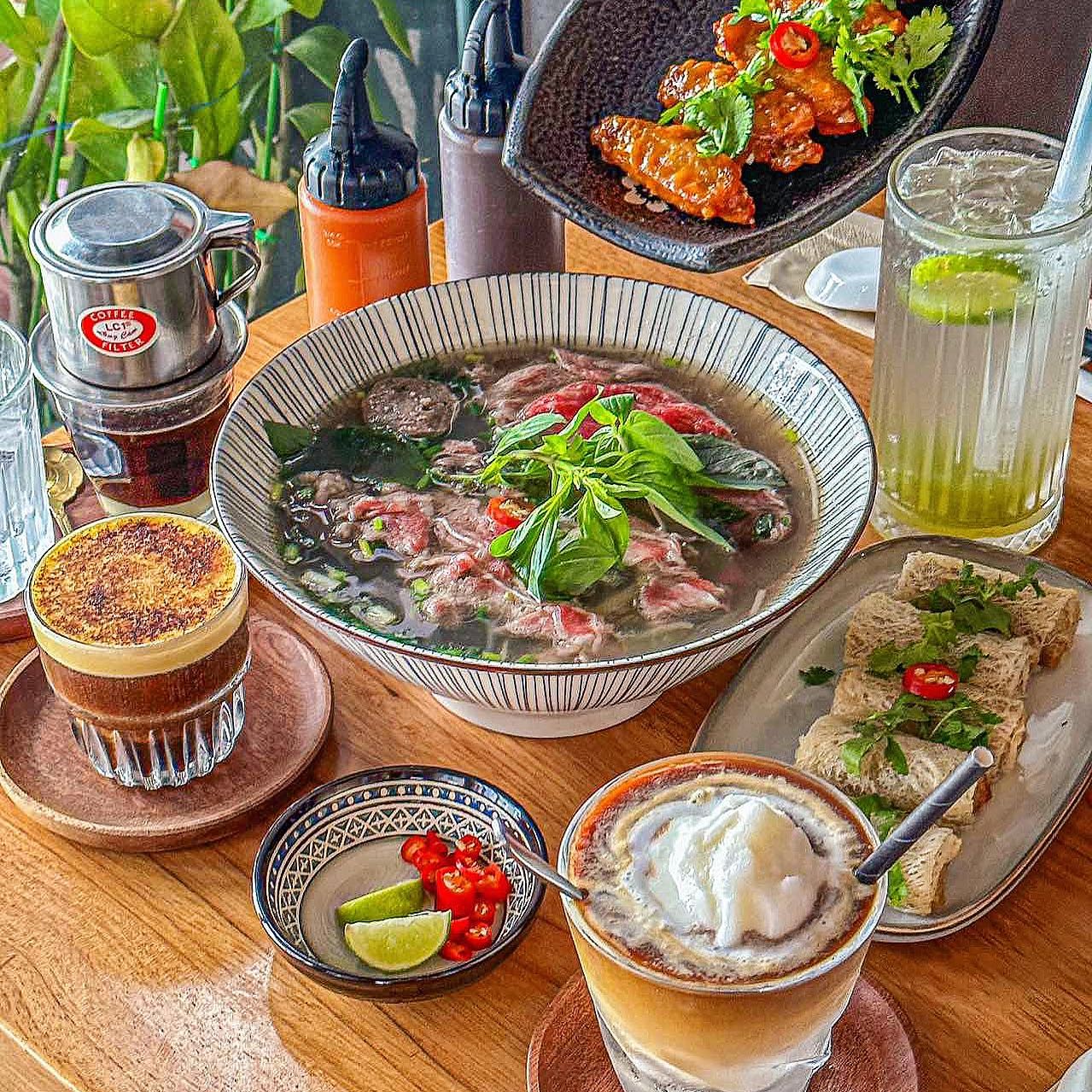 Món phở Việt Nam