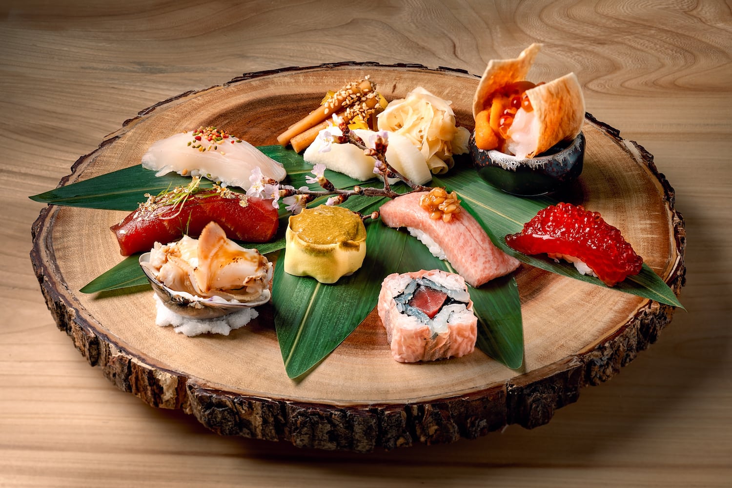 Omakase - Phong cách ăn lạ được Trấn Thành và giới nhà giàu Việt cực ưa chuộng: Không được chọn món, không biết trước giá... nhưng số tiền phải trả gây choáng!