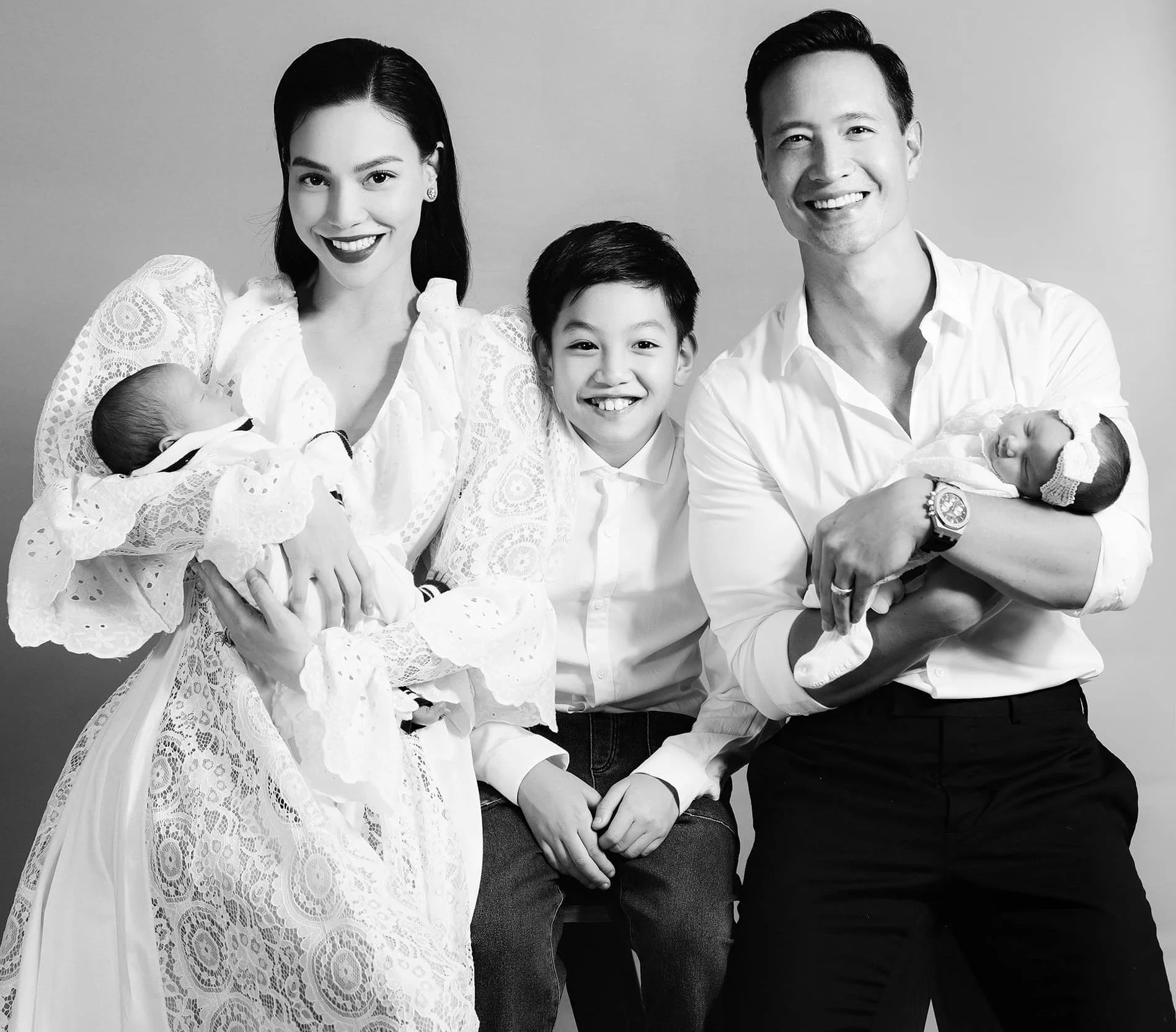 Con trai Cường Đô La cao nổi bật