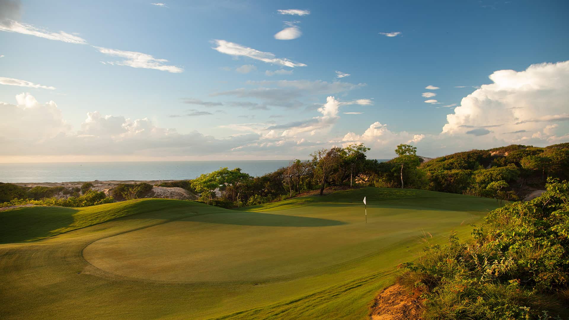 The Bluffs - Sân golf đạt chuẩn quốc tế hàng đầu tại Việt Nam