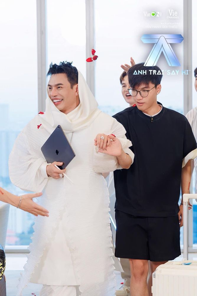 Anh Trai Say Hi Tập 3 chiếm lĩnh Top 1 Trending YouTube