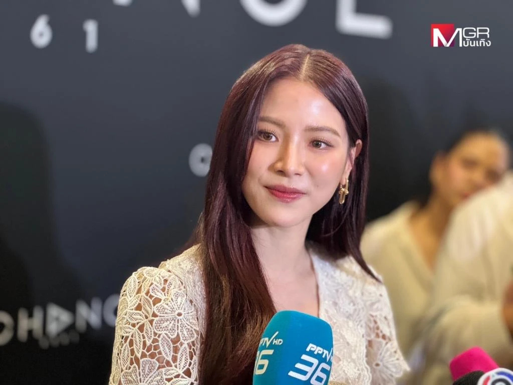 Baifern Pimchanok và bạn trai