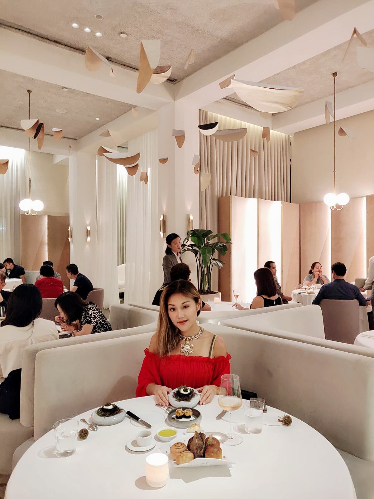 Nâng tầm trải nghiệm ẩm thực với 4 nhà hàng đẳng cấp thế giới tại Singapore