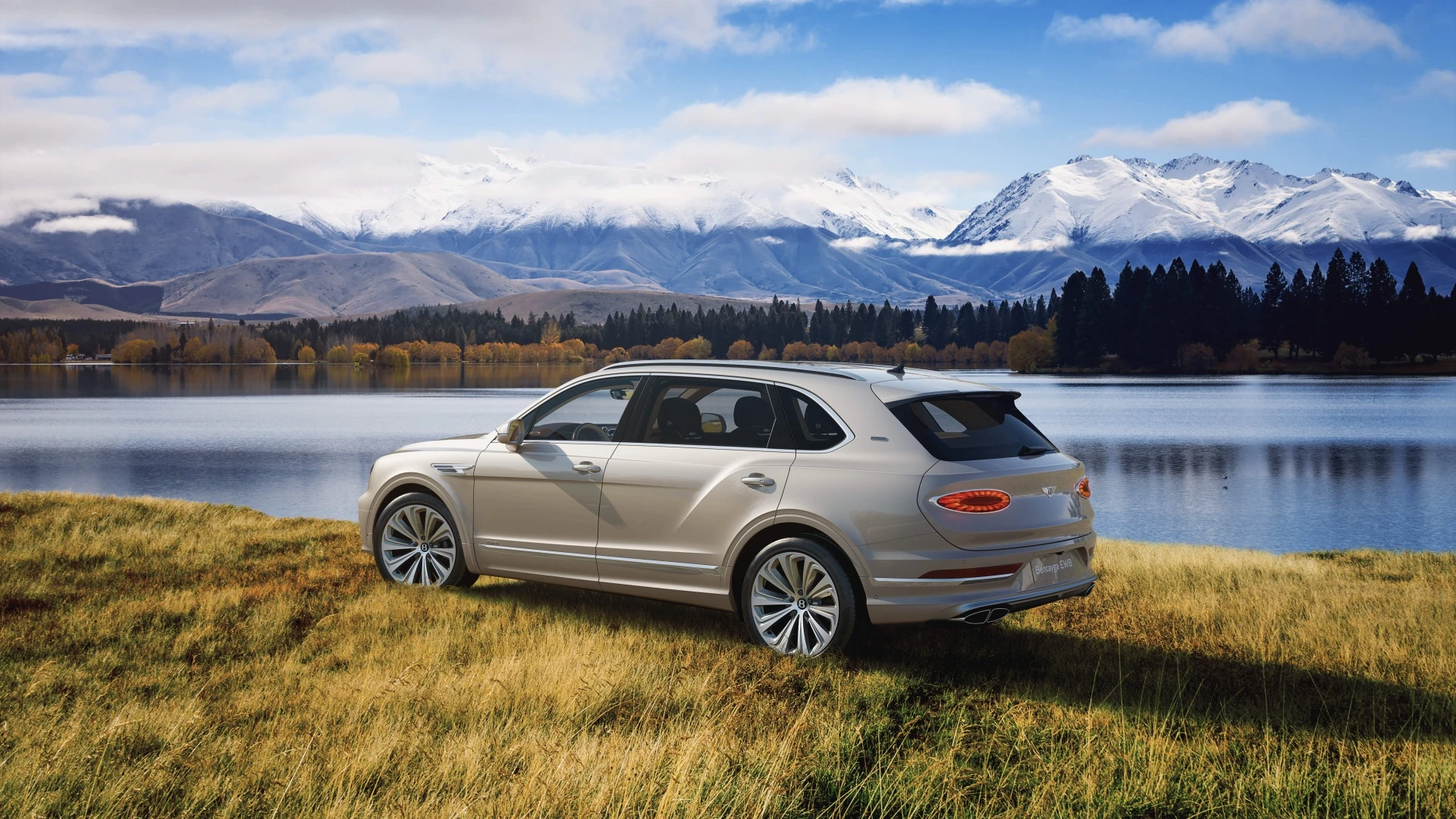 Bentley ra mắt bộ sưu tập Bentayga giới hạn, giá từ 15,9 tỷ đồng