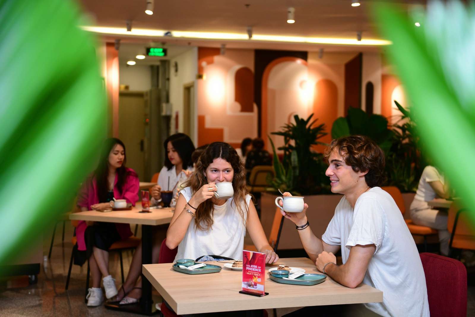 Check-in những nhà hàng “gây thương nhớ” tại sân bay Tân Sơn Nhất hè này
