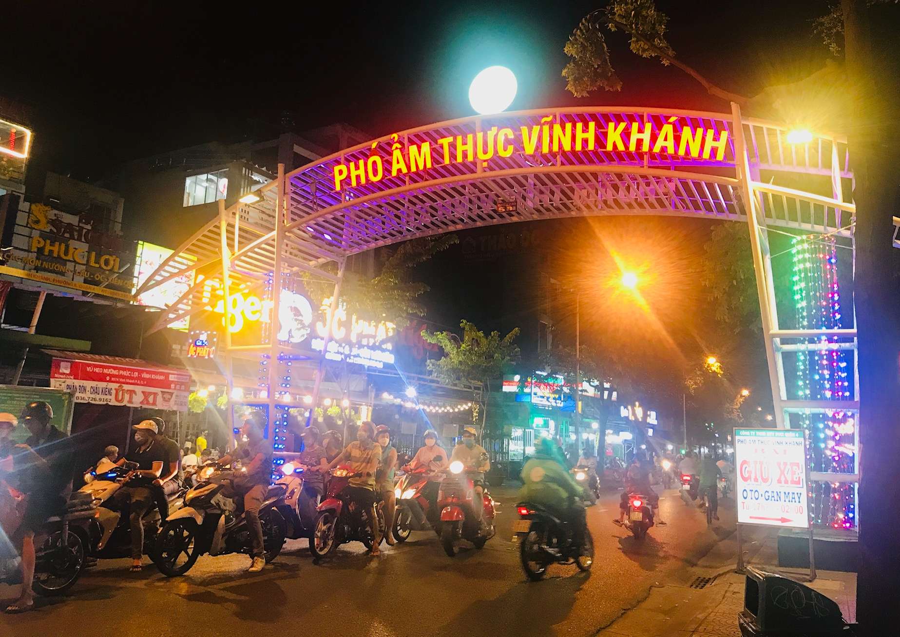 Ẩm thực đường phố tại TP.HCM