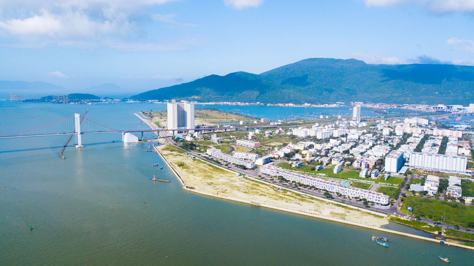 Quốc Cường Gia Lai