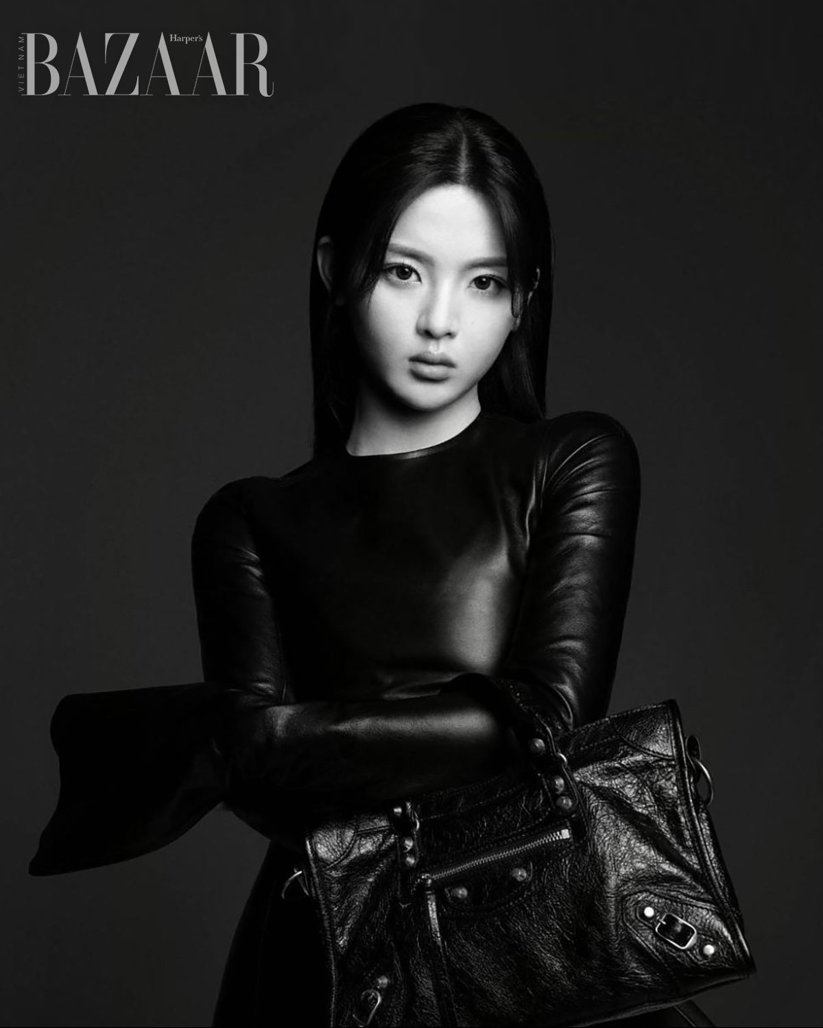 Sự trở lại của túi xách Le City, It Bag nhà Balenciaga
