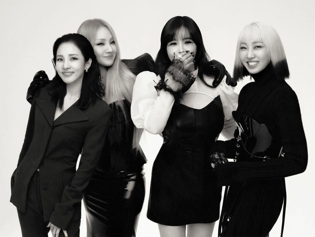 2NE1 tái xuất