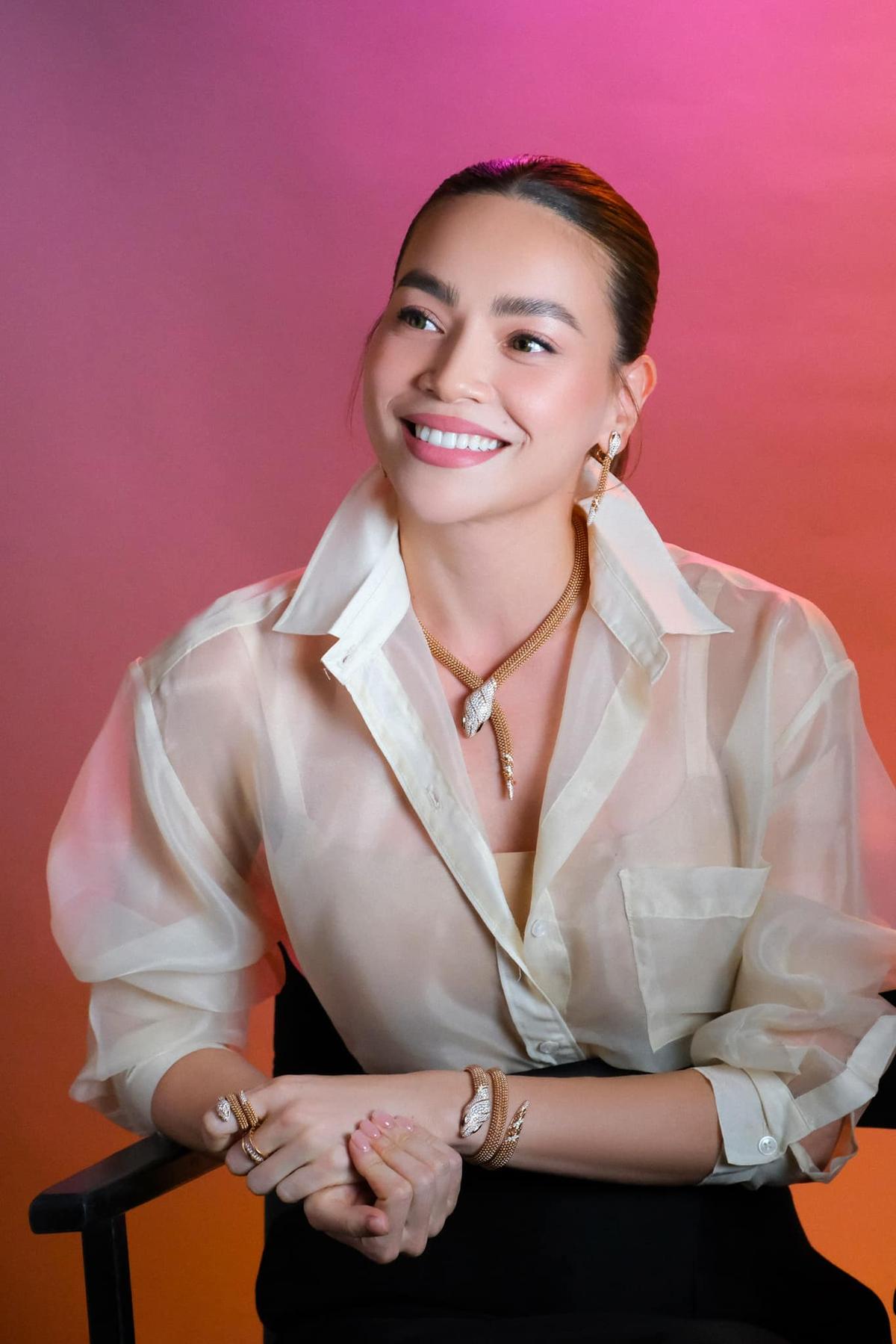 Ca sĩ Hồ Ngọc Hà