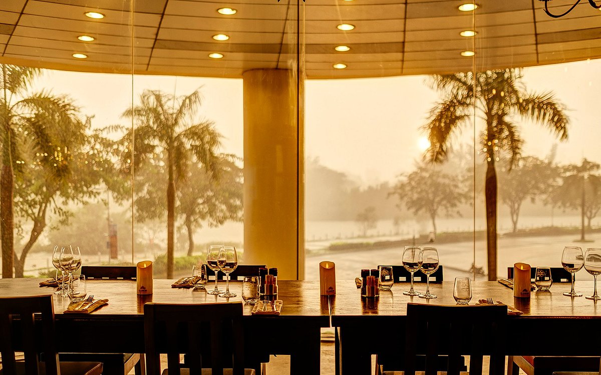 Mê hoặc vị giác với 3 nhà hàng beefsteak sang trọng tại Sài Gòn