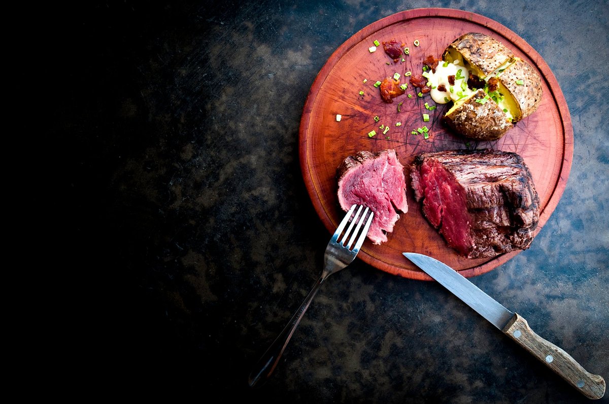 Mê hoặc vị giác với 3 nhà hàng beefsteak sang trọng tại Sài Gòn