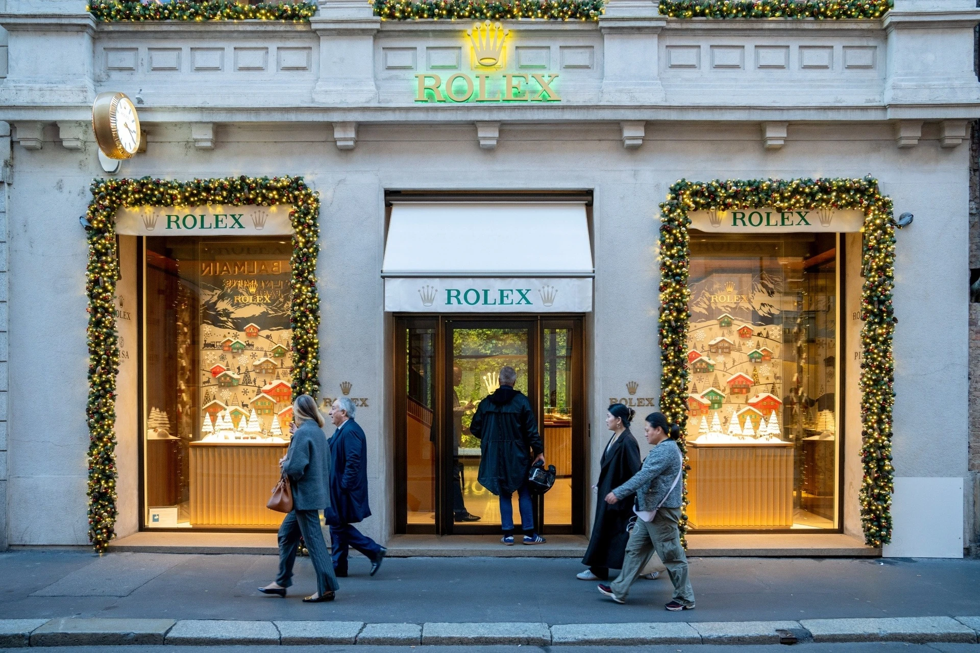 Đồng hồ Rolex