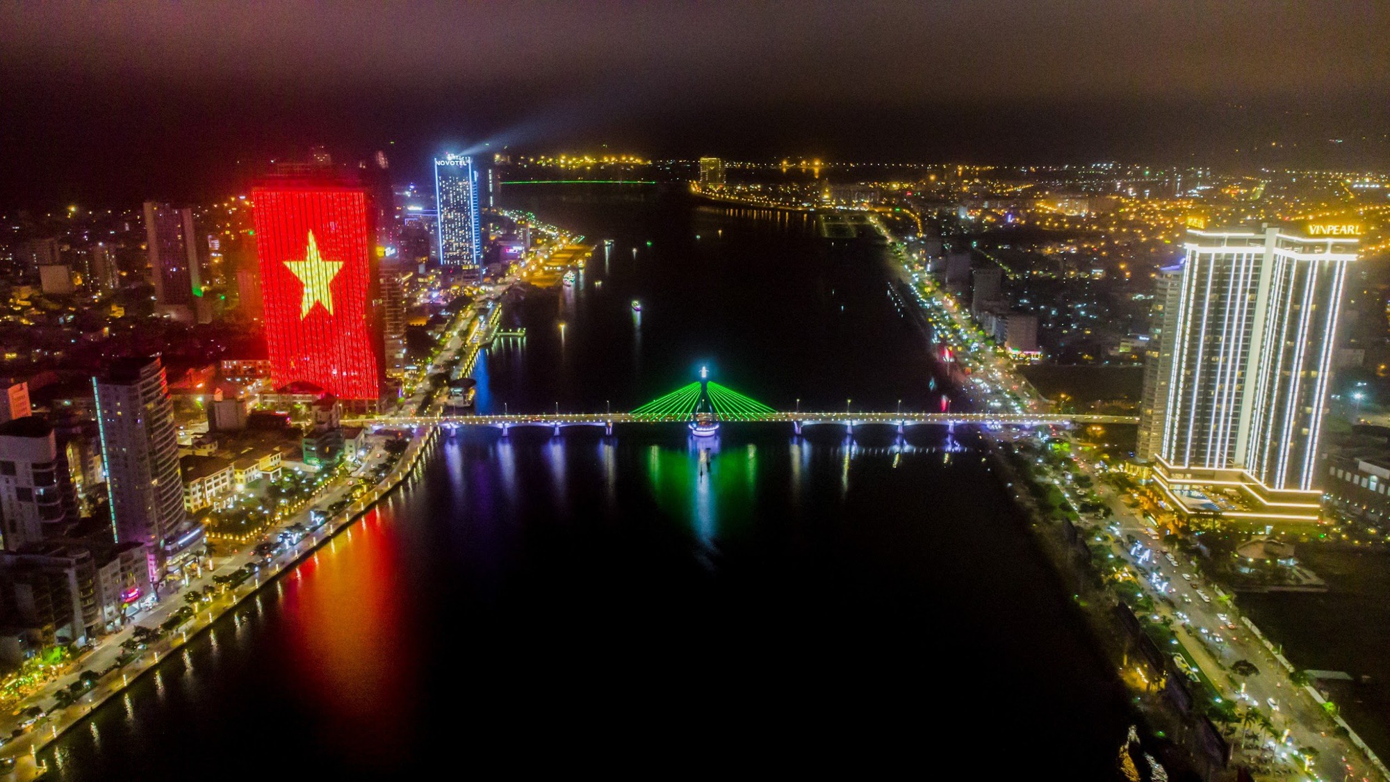  Khu thương mại tự do
