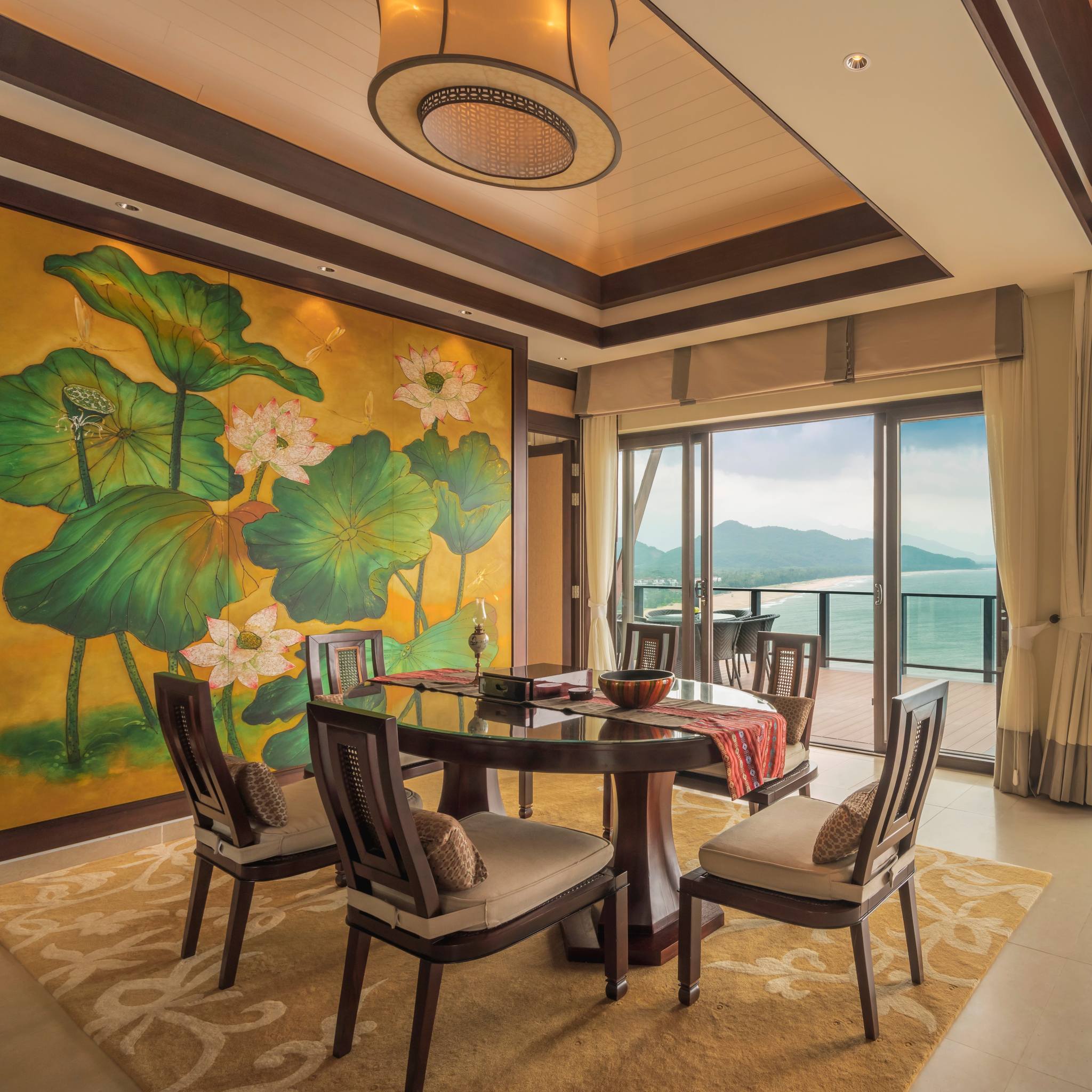 Resort biển Huế có bể bơi tuyệt đẹp không thể bỏ lỡ