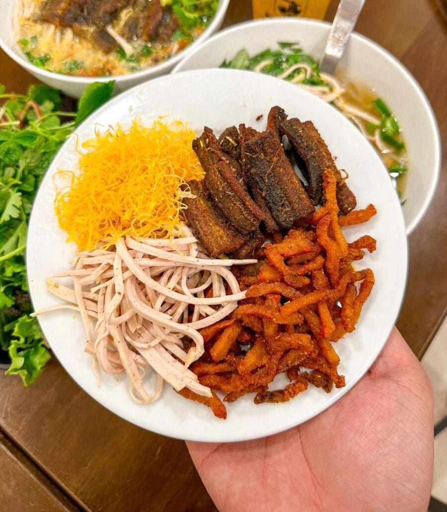 Bún thang lươn Hưng Yên