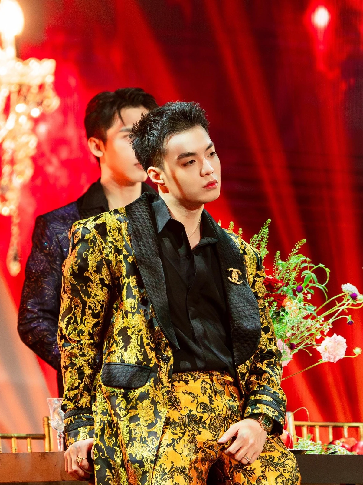 10 anh trai say hi nổi bật nhất