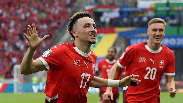 8 đội vào tứ kết EURO 2024