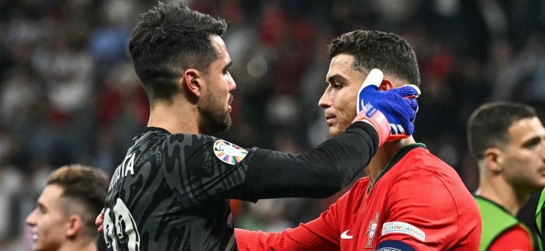 8 đội vào tứ kết EURO 2024