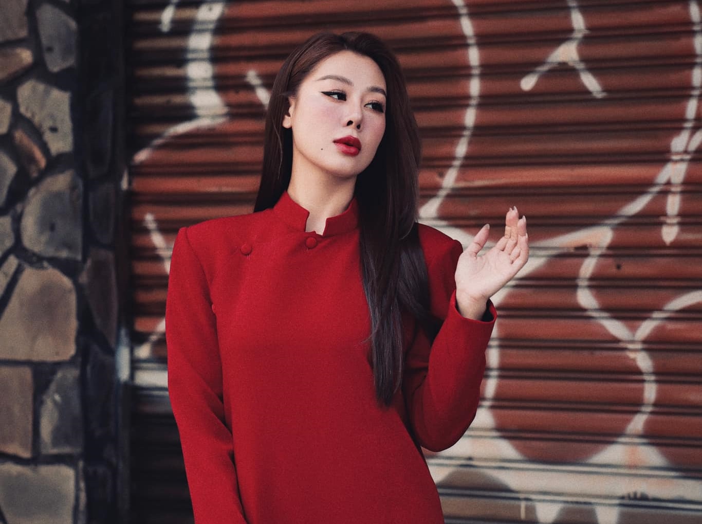 Diễn Viên Nam Thư
