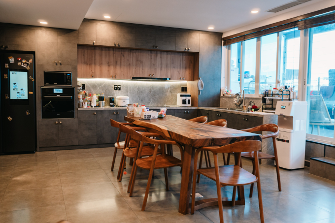 Căn penthouse của Ngô Kiến Huy