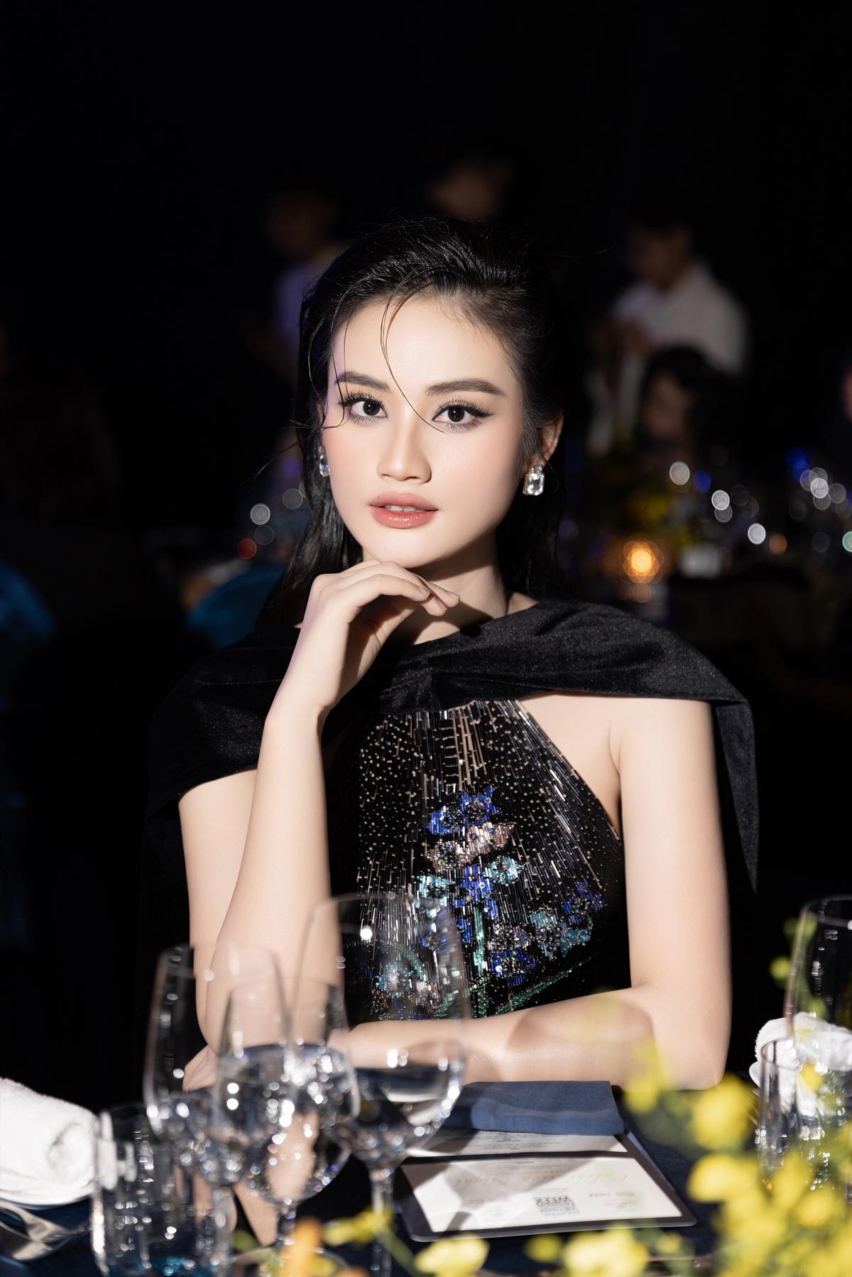 Ý Nhi thi Miss World 2025