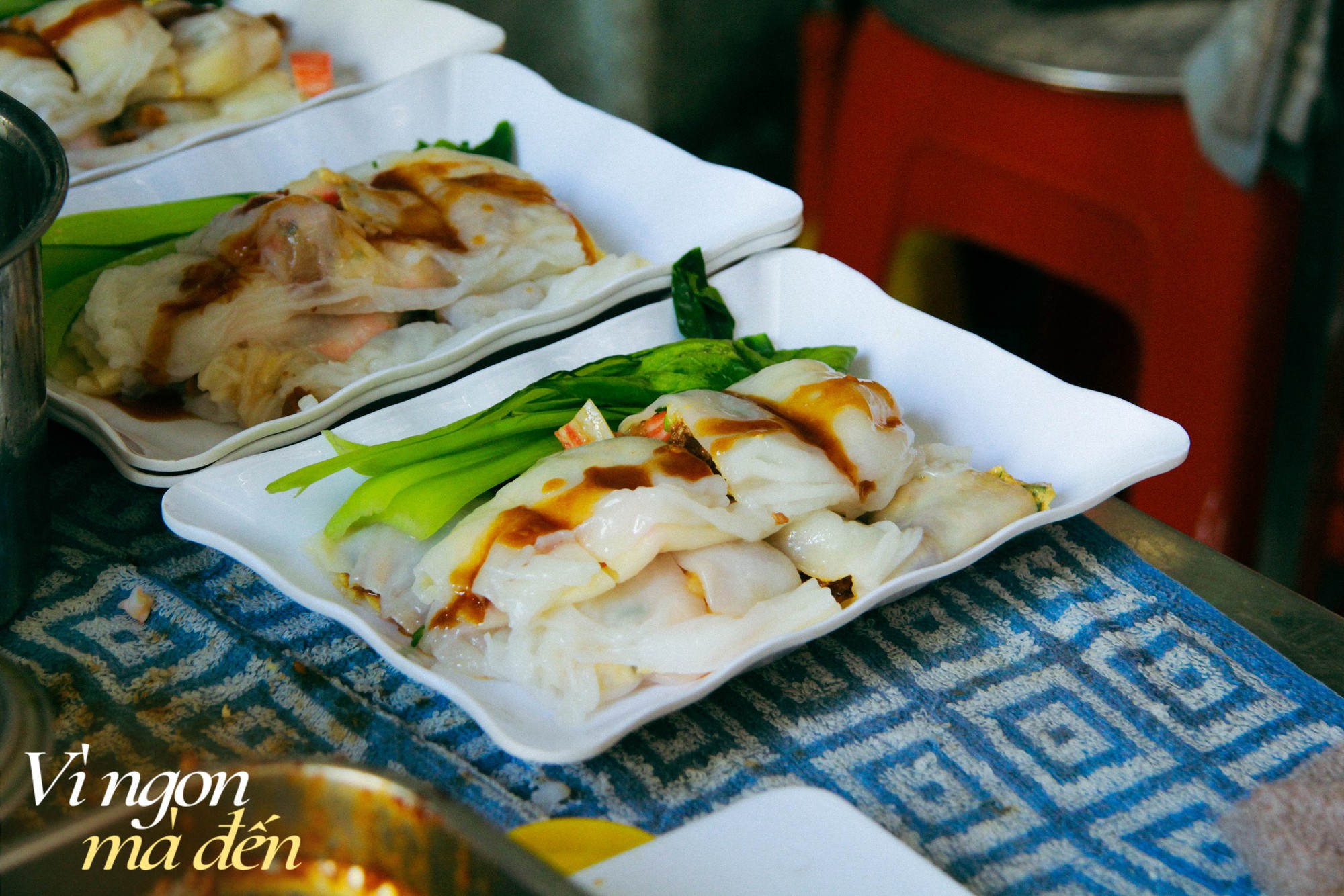 Quán bánh cuốn Hồng Kông