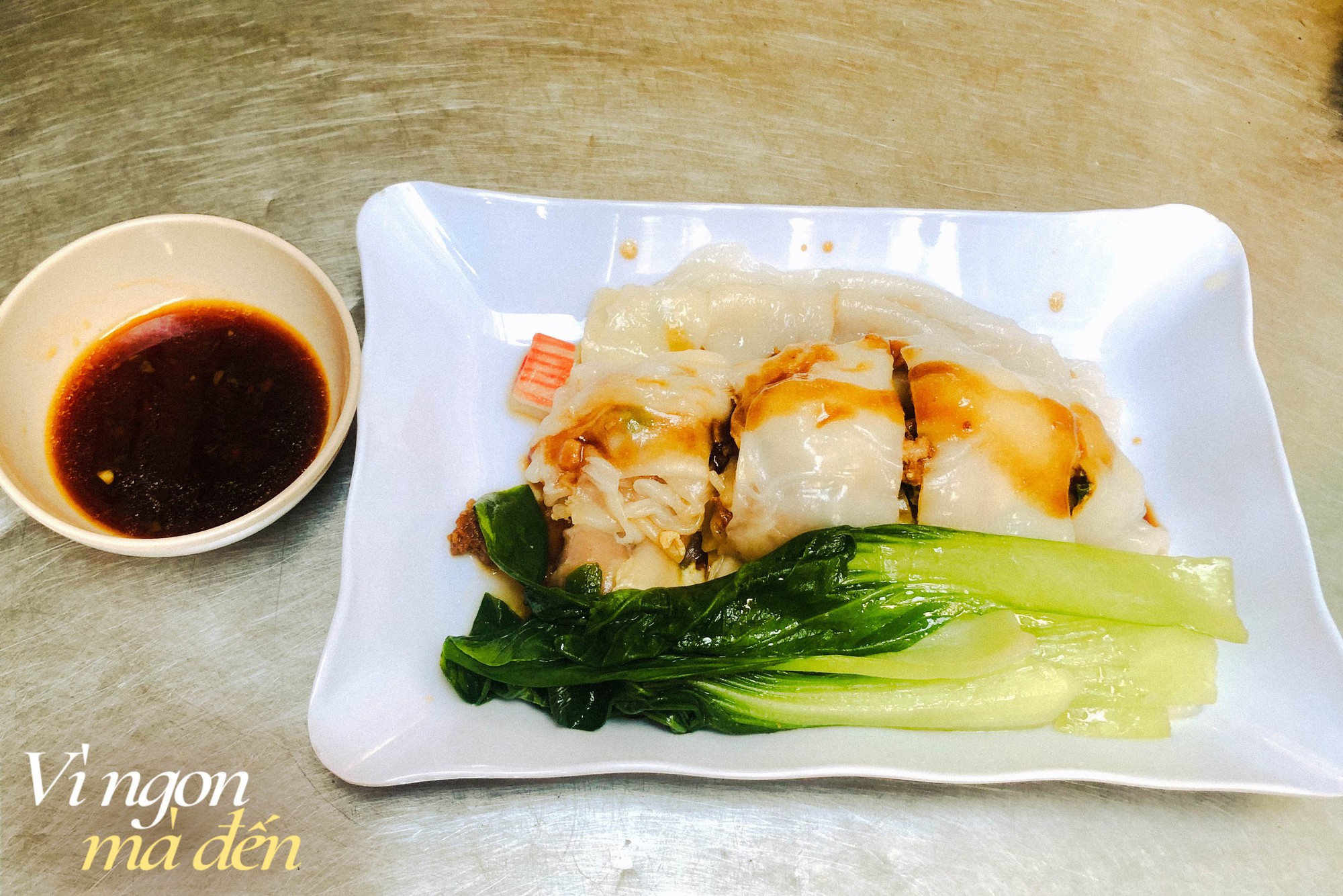 Quán bánh cuốn Hồng Kông