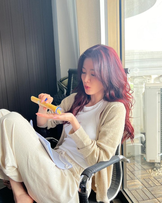 Nine Naphat và Baifern chia tay