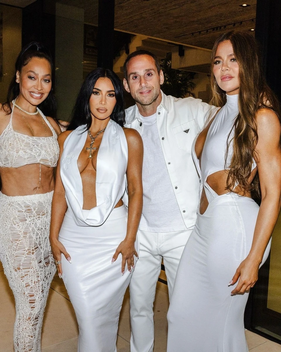 Có gì ở 'bữa tiệc trắng' đình đám của tỷ phú Michael Rubin?