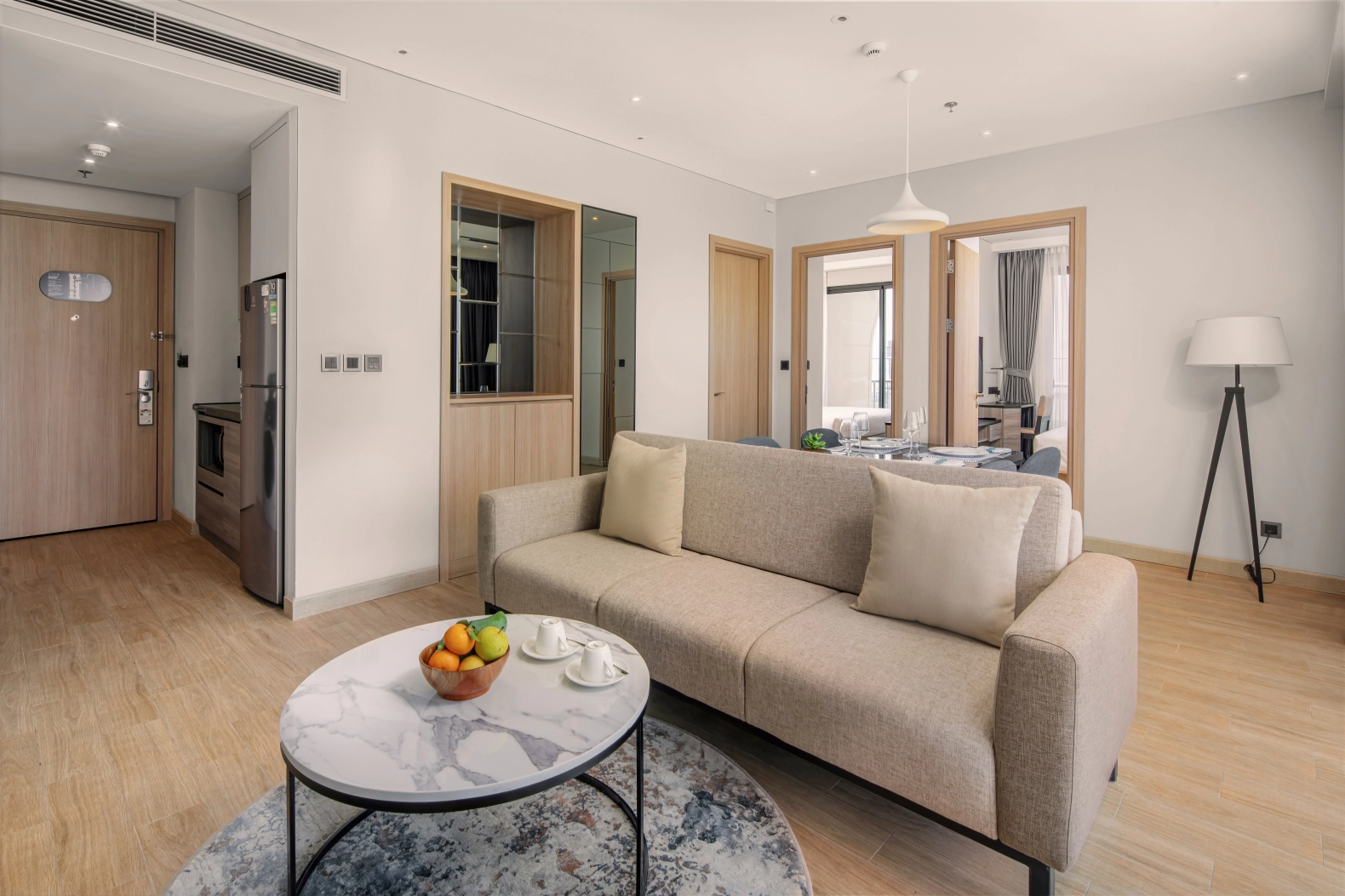 Khách sạn biển đẹp nhất Việt Nam từng nhận cả loạt giải thưởng quốc tế: Rooftop ngắm trọn toàn cảnh vịnh Hạ Long, có bãi biển riêng thỏa sức chơi