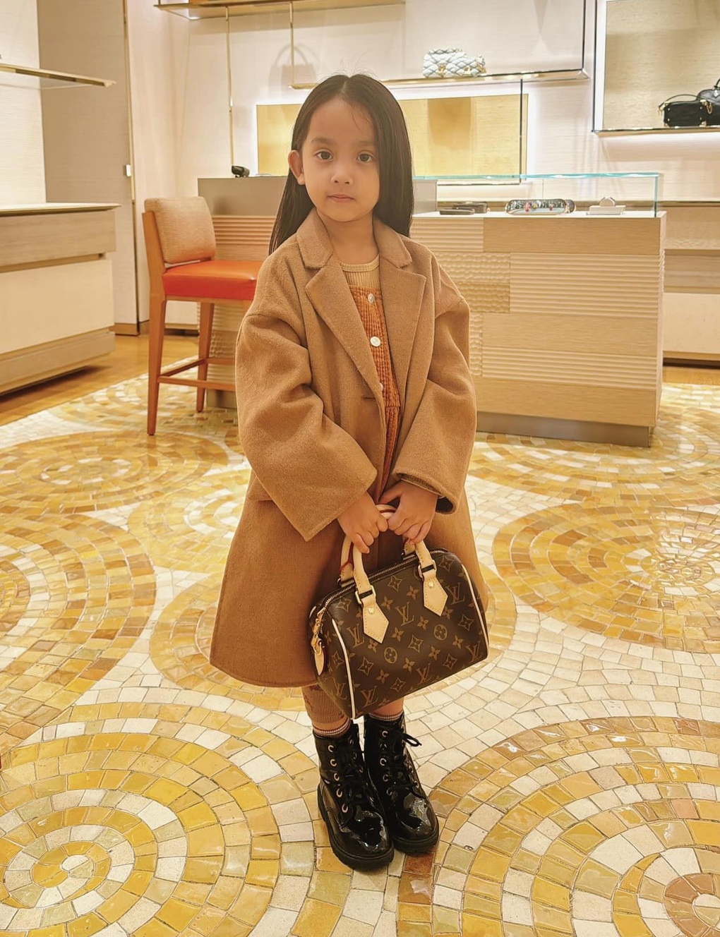 Con gái Đỗ Mạnh Cường