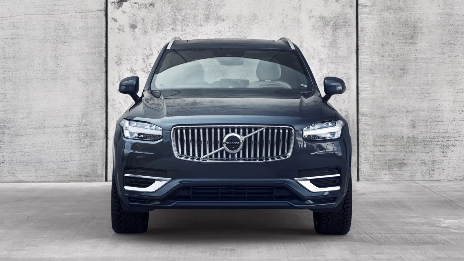Review Volvo XC90 2024: Cổ điển, Mạnh mẽ nhưng có vẻ dần lỗi thời