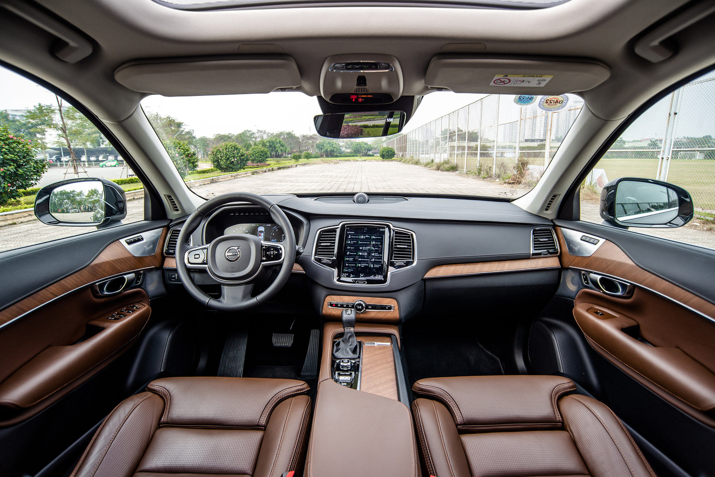 Cuộc chiến khốc liệt của các ông hoàng SUV hạng sang: Volvo XC90 có thực sự là nhà vô địch?