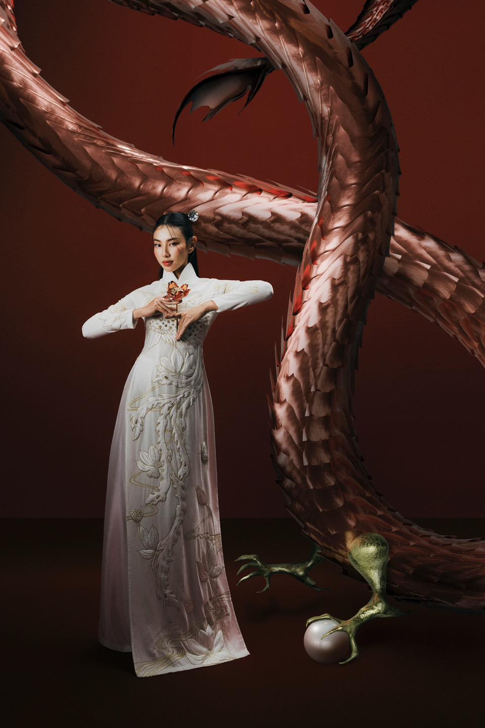 Hoa hậu Thùy Tiên