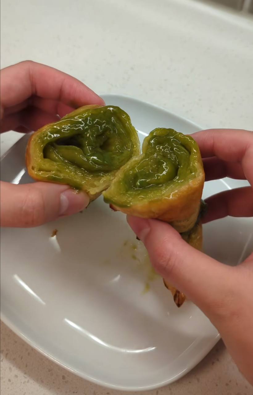 Bánh Croissant làm từ bánh tráng